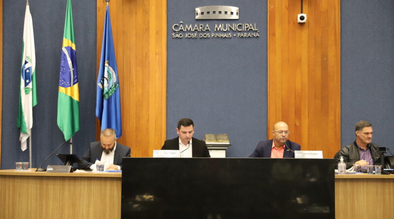 Câmara Municipal aprova a descentralização de cursos profissionalizantes, culturais e artísticos